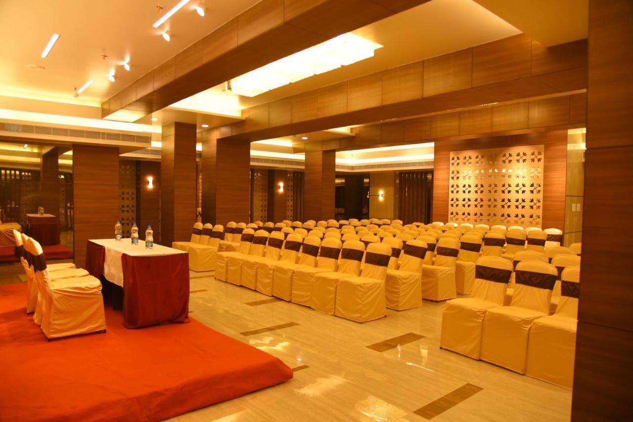 ZiP By Spree Hotels Surabi International Vellore Exterior foto