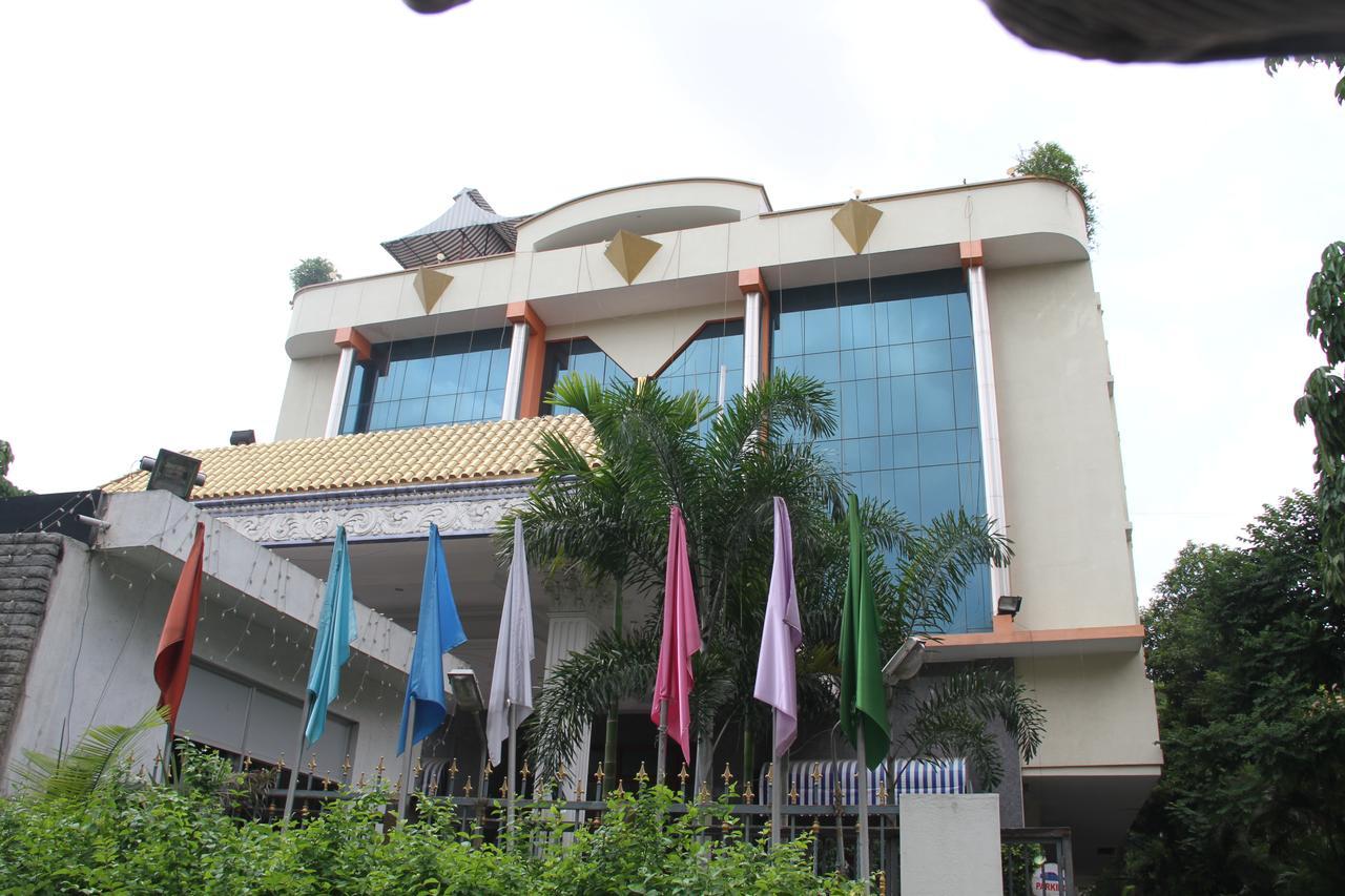 ZiP By Spree Hotels Surabi International Vellore Exterior foto